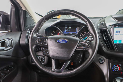 Used 2019 Ford Escape SEL image 12