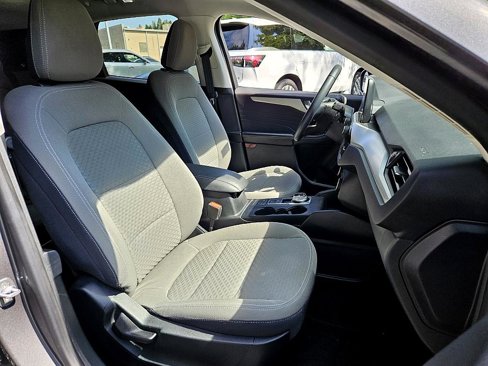 Used 2021 Ford Escape SE w/ SE Sport Appearance Package image 15