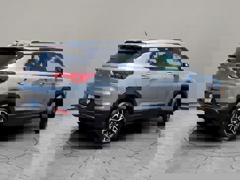 Used 2024 Chevrolet TrailBlazer LT w/ Convenience Package image 4