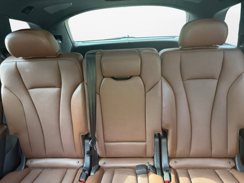Used 2018 Audi Q7 3.0T Prestige w/ Prestige Package image 12