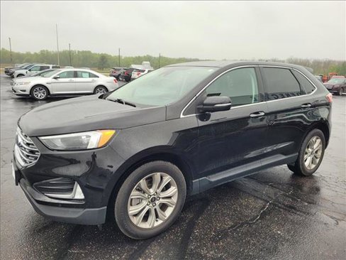 Certified 2022 Ford Edge Titanium image 1
