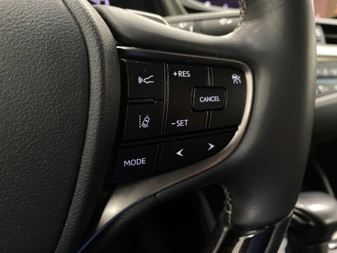 Used 2019 Lexus ES 350 image 17
