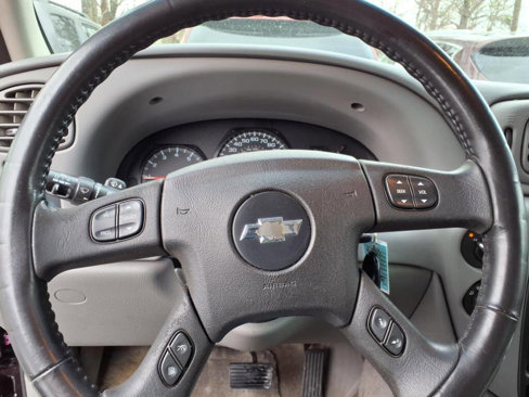 Used 2008 Chevrolet TrailBlazer LT w/ Cargo Convenience Package image 19