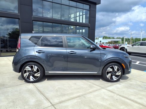 Used 2023 Kia Soul GT-Line image 8