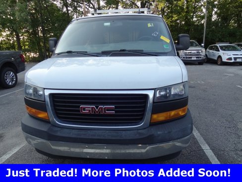 Used 2019 GMC Savana 2500 w/ Driver Convenience Package image 2