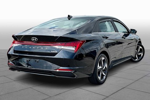 Used 2023 Hyundai Elantra Limited image 12