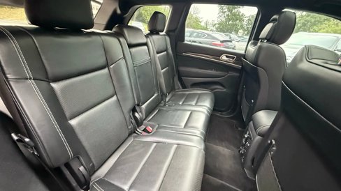 Used 2014 Jeep Grand Cherokee Overland image 31