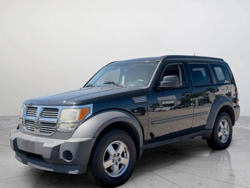 Used 2007 Dodge Nitro SXT image 3