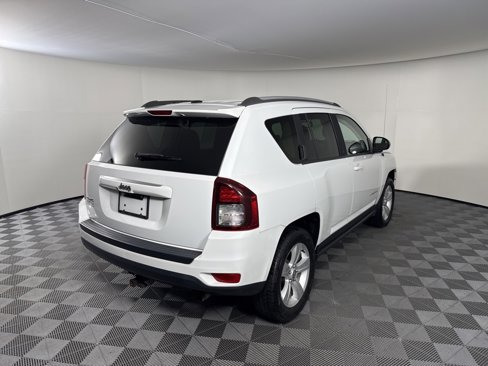 Used 2016 Jeep Compass Sport w/ Power Value Group image 5
