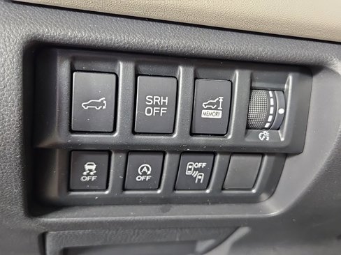 Used 2024 Subaru Forester Limited image 26