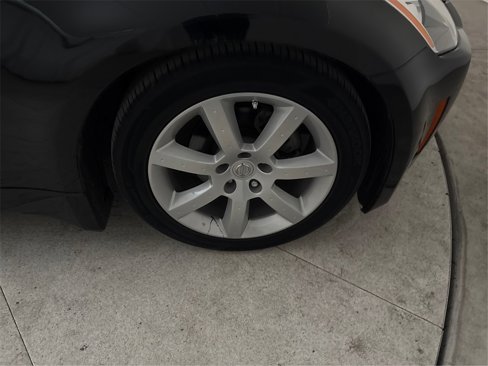 Used 2003 Nissan 350Z Touring image 16