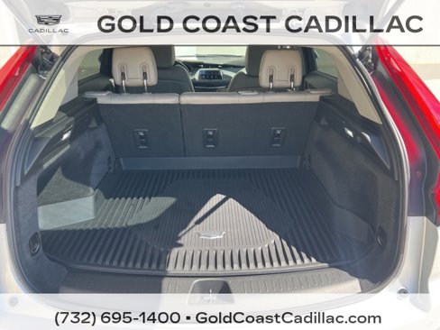 Used 2020 Cadillac XT4 Luxury w/ Cold Weather Package image 11