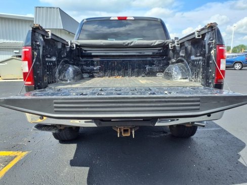 Used 2018 Ford F150 XLT w/ Equipment Group 302A Luxury image 4