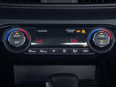 Used 2023 Kia Forte GT-Line w/ GT-Line Premium Package image 15