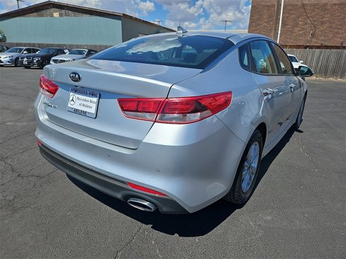 Used 2018 Kia Optima LX image 7