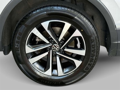 Used 2023 Volkswagen Tiguan S image 13