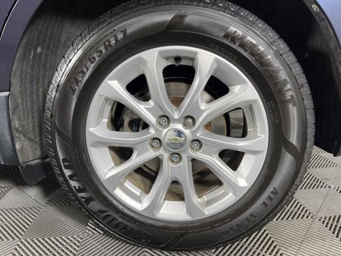 Used 2018 Chevrolet Equinox LS image 13