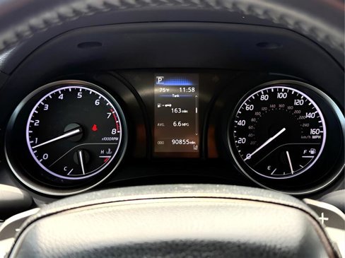 Used 2021 Toyota Camry SE image 15
