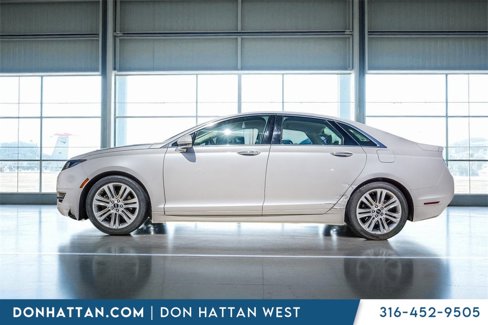 Used 2014 Lincoln MKZ w/ Equipment Group 101A Select image 2