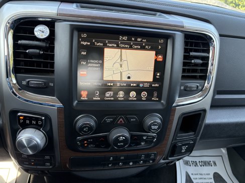 Used 2016 RAM 1500 Laramie w/ Convenience Group image 27