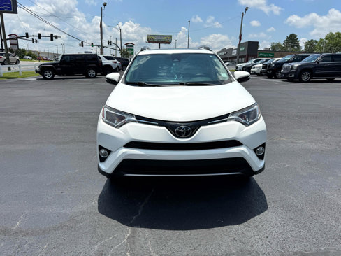 Used 2018 Toyota RAV4 XLE image 3