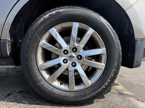 Used 2013 Ford Edge SEL image 35