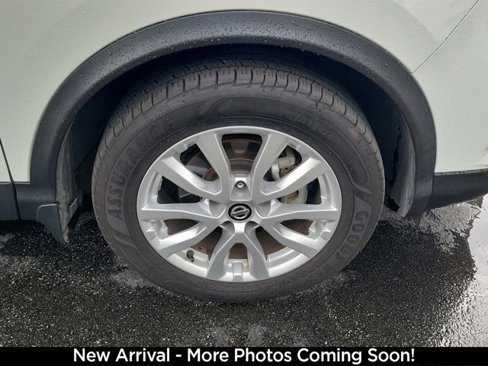 Certified 2022 Nissan Rogue Sport S image 4