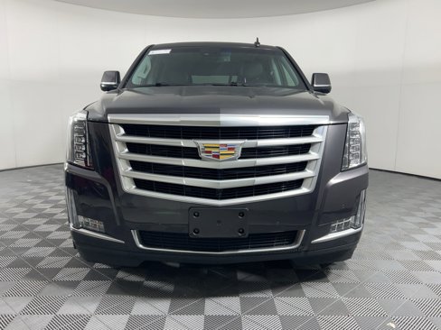 Used 2016 Cadillac Escalade Luxury image 5