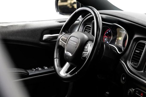 Used 2016 Dodge Charger SXT w/ Navigation & Travel Group image 20