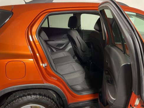 Used 2016 Chevrolet Trax LT image 30