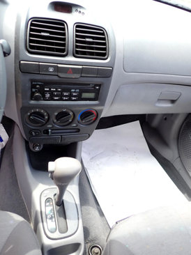 Used 2003 Hyundai Accent GL image 32
