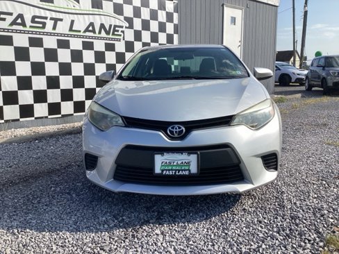Used 2015 Toyota Corolla L image 2