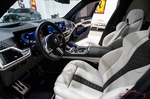 Used 2024 BMW X5 M Competition w/ Executive Package image 12