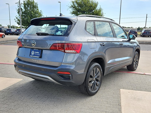 Certified 2024 Volkswagen Taos S image 3