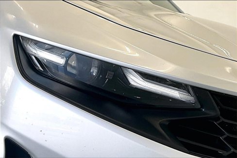 Used 2019 Chevrolet Camaro LT image 28