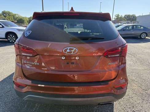 Used 2018 Hyundai Santa Fe Sport image 7