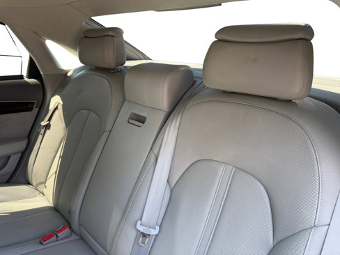 Used 2012 Audi A8 L 4.2 image 16