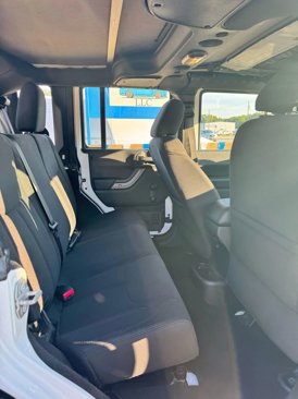 Used 2017 Jeep Wrangler Unlimited Sport w/ Connectivity Group image 12