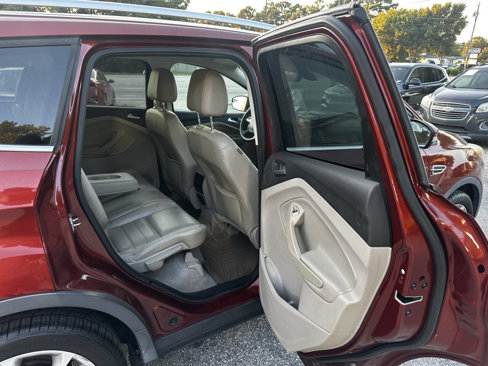 Used 2015 Ford Escape Titanium image 16
