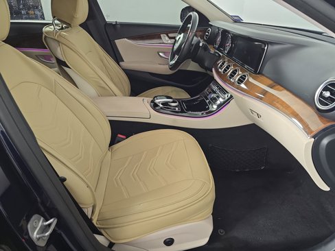 Used 2018 Mercedes-Benz E 300 image 29