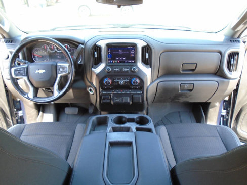 Used 2019 Chevrolet Silverado 1500 LT w/ Texas Edition image 13