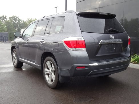 Used 2013 Toyota Highlander Limited image 4