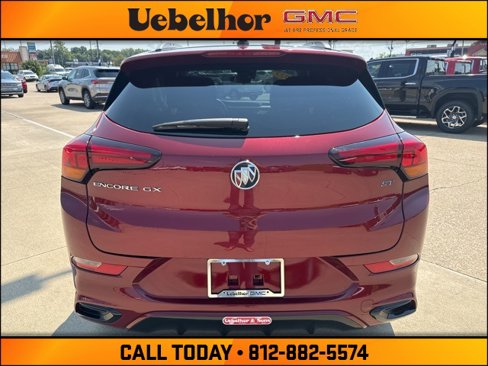 Used 2023 Buick Encore GX Select w/ Sport Touring Package image 7