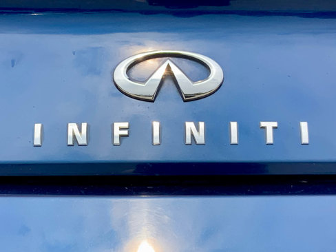 Used 2017 INFINITI Q60 w/ Premium Package image 19