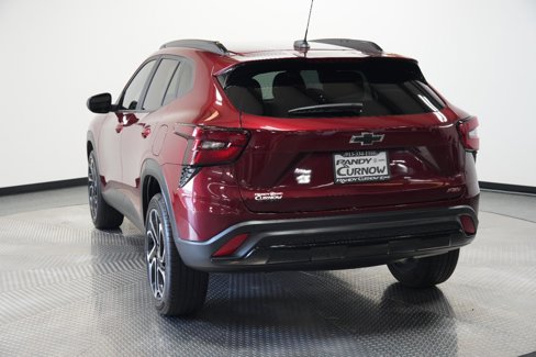 Used 2024 Chevrolet Trax RS w/ Driver Confidence Package image 5