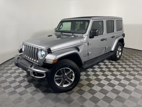 Used 2021 Jeep Wrangler Unlimited Sahara image 9