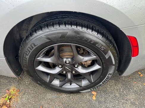 Used 2018 Chrysler Pacifica Touring Plus w/ S Appearance Package image 16