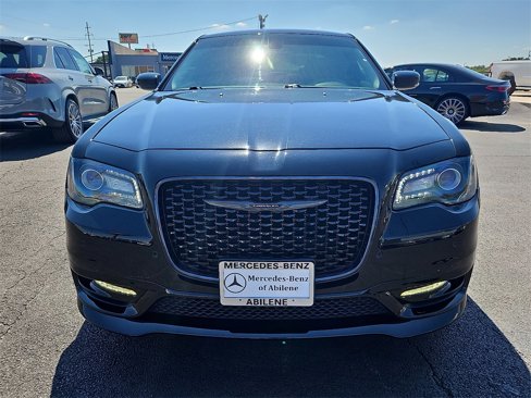Used 2022 Chrysler 300 Touring L image 12