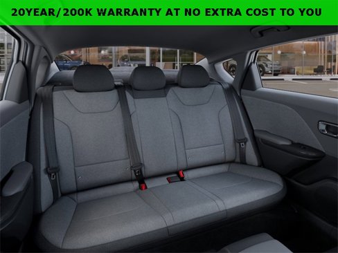 New 2025 Kia K4 LX image 16