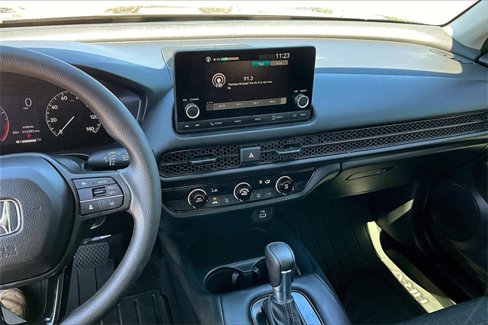 Used 2023 Honda HR-V LX image 6